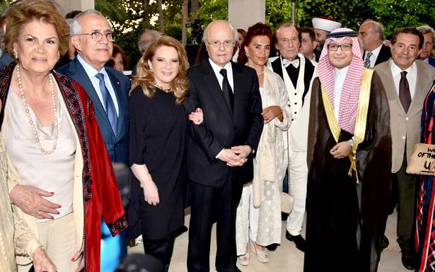 الصلح شاركت في احتفال منح
الفنان كركلا جائزة الياس الهراوي للعام 2017