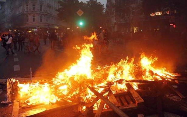 المانيا : إصابة نحو 500 شرطي
