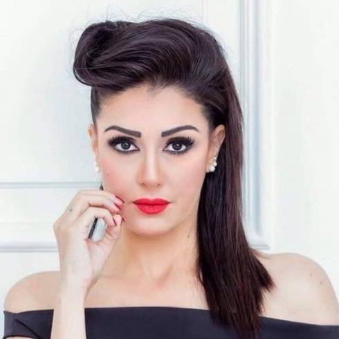 بعد البكاء والاعتذار - غادة عبد الرازق تسترجع قوتها وتتحدّى... مَن وصفت بالخراف؟