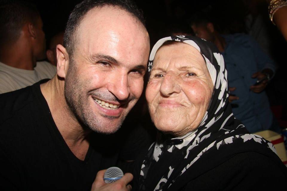 بالصورة.. اليكم تفاصيل عزاء والدة أيمن زبيب!