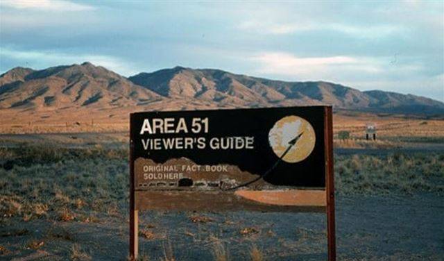 هل يتم تطوير تكنولوجيا الفضائيين في المنطقة 51 ؟؟