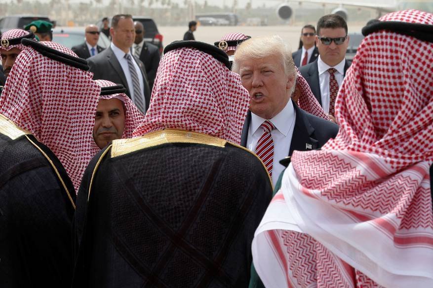 أمريكا ودول الخليج تتجهز لهجوم عسكري على النظام السوري