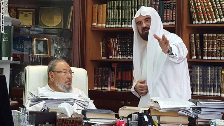 القره داغي: حصار قطر بمثابة التفريق بين "المرء وزوجه"!