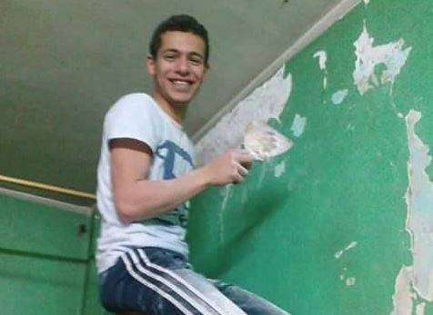 بالصور.. هكذا فاجأ والدته في عيدها!