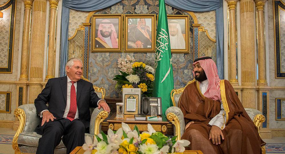 تيلرسون بعد أسبوع بين السعودية وقطر: حل الأزمة بعيد المنال