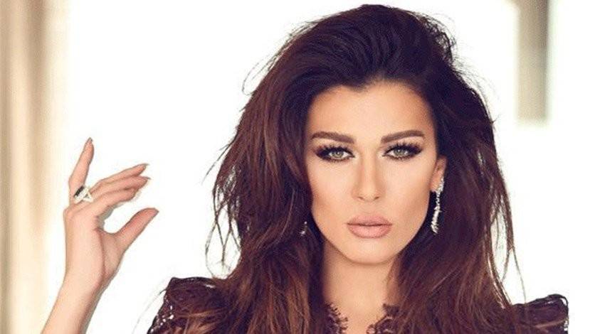 نادين الراسي تشن هجوماً على "بعض" النازحين السوريين: لحمنا قاسي