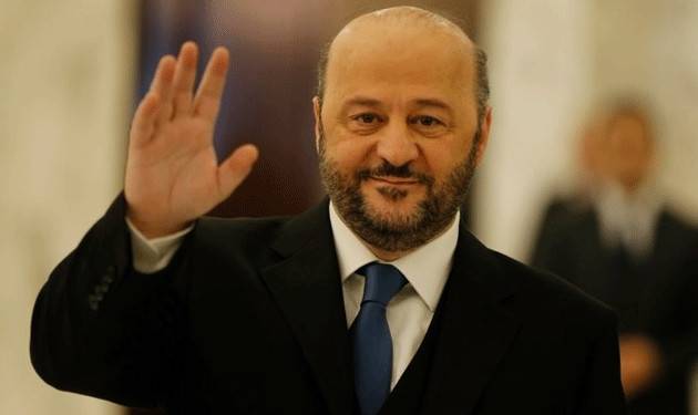 الرياشي يدخل القفص الذهبي.. من معراب