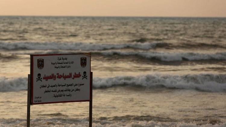 تحذيرات من كارثة بيئية نتيجة تلوث بحر غزة