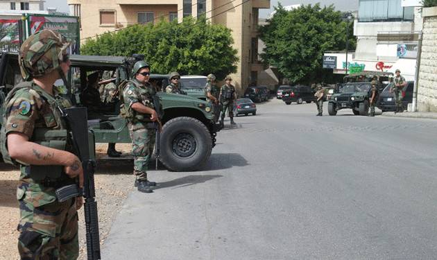 ماذا حصل في الفاكهة - الجديدة مع دورية للجيش؟