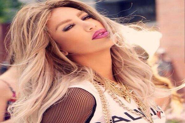 مايا دياب تحوّل أحلامها إلى خطط!