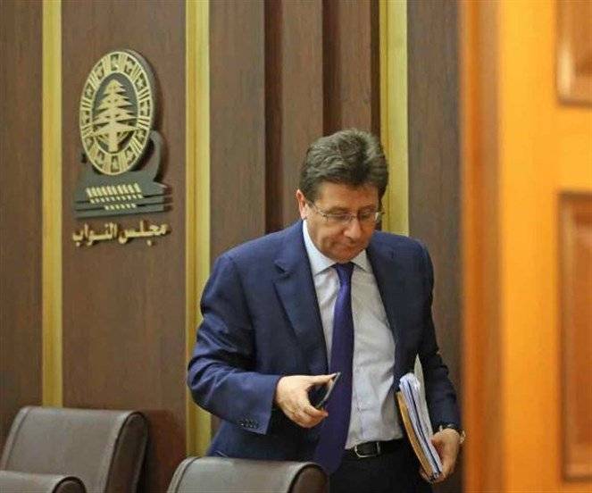 كنعان بعد الجلسة: الوفر من الهدر ابلغ موقف ضد الضرائب التي نطالب باعادة النظر بها عند اقرار الموازنة