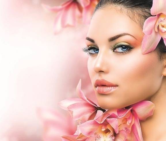 3 خطوات ولن تحتاجي إلى أحمر الشفاه بعد اليوم... إفعلي هذا بانتظام