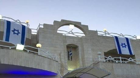 مصادر أمنية أردنية: مقتل مواطنين وإصابة إسرائيلي بإطلاق نار داخل مبنى تابع للسفارة الإسرائيلية