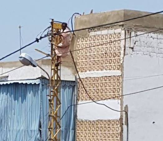 بالفيديو: في الشويفات.. حاولت الانتحار وهذا ما حصل