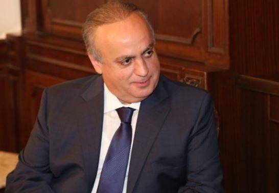 وهّاب يسأل: واشنطن مع "النصرة" و"داعش" أم ضدّهما؟!