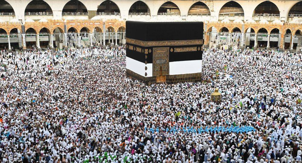 مستشار الديوان الملكي السعودي يتحدى السلطات القطرية...
