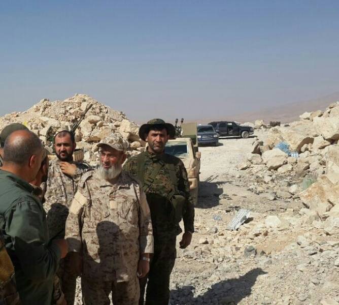 الشيخ يزبك زار جبهات القتال في جرود السلسلة الشرقية في عرسال