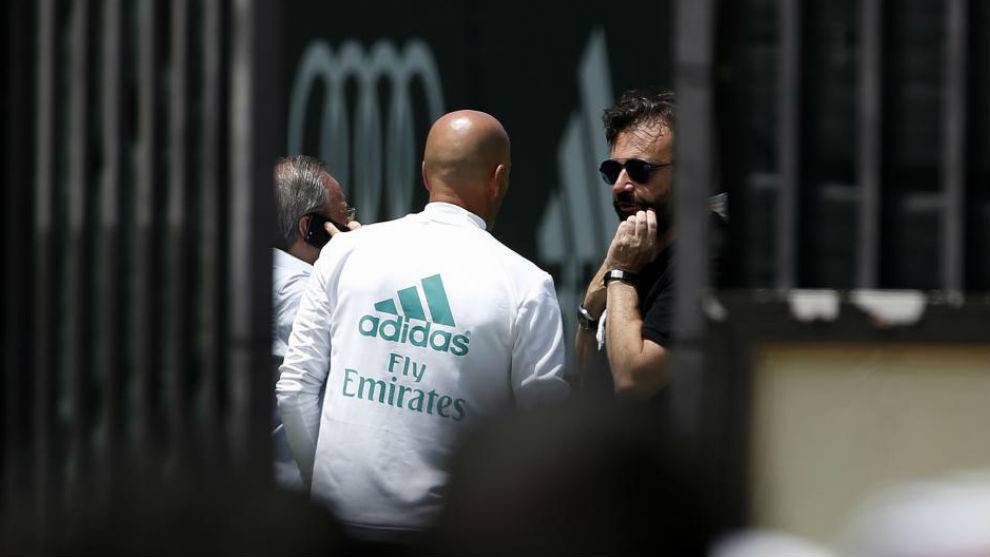 اجتماع هام لإدارة ريال مدريد.. قدوم مبابي ورحيل أحد أركان الـBBC؟!