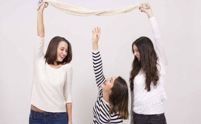 بهذه الطريقة يؤثر طول المرأة على صحتها!