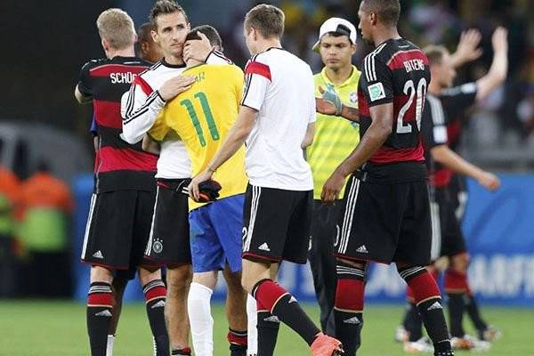 عار البرازيل يُدفن إلى الأبد في "ماراكانا"