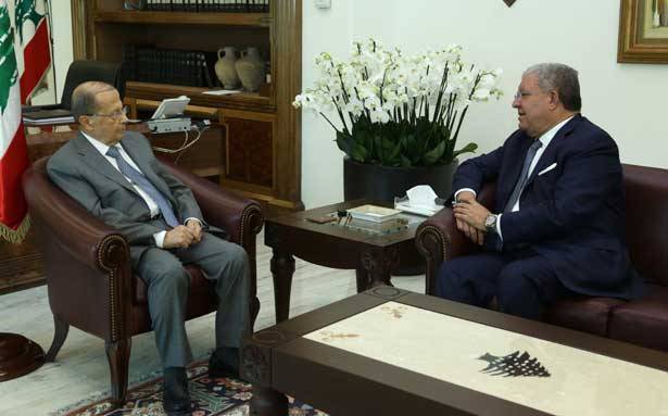 عون : القضيّة الفلسطينيّة كانت وستبقى من ثوابتي الوطنيّة
المشنوق : تمنّيت ُإعادة الإستراتيجيّة الدفاعيّة الى الطاولة