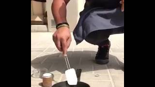 بالفيديو: قلي البيض في دبي على حرارة الشمس الحارقة!