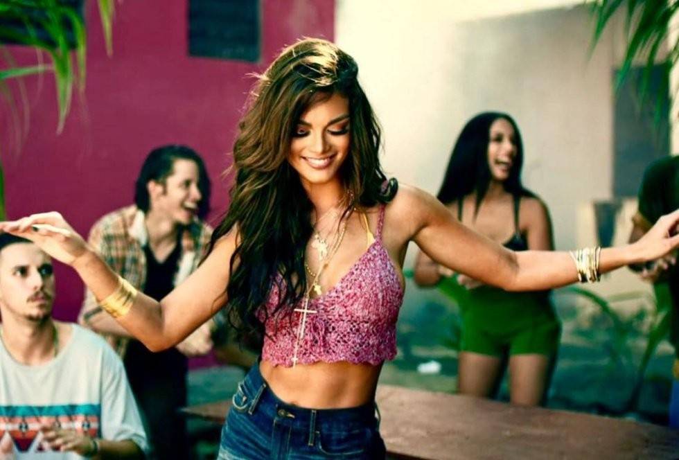 إستمع للنسخة العربية من "Despacito".. ماذا قال صانعها؟