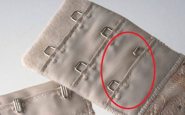 لهذا السبب المهم لا تغلقي حمالة الصدر بواسطة الحلقة الأضيق!