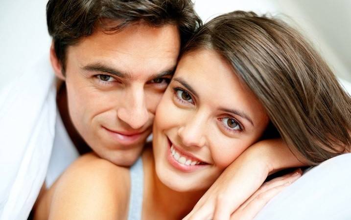 هذه هي ميزات الأزواج الذين يتمتعون بحياة حميمة مزدهرة