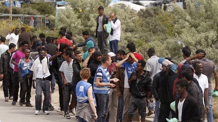 محكمة فرنسية عليا تلزم الحكومة بتوفير المياه للمهاجرين