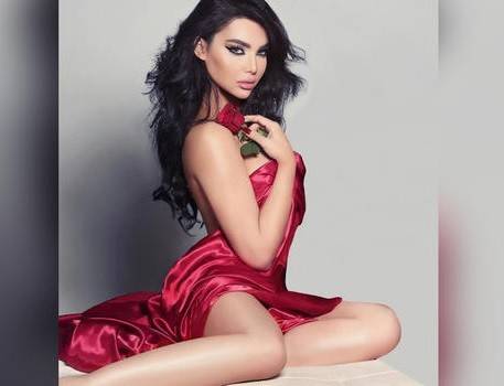 موسيقارٌ يهاجم فيديو كليب قمر: أصبت بالصدمة!
