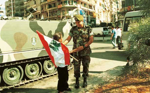 علاقة وثيقة بين الجيش والطرابلسيين