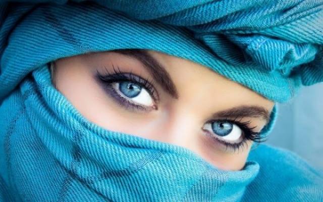 أصحاب العيون الزرقاء يملكون أمراً مشتركاً في شخصيتهم.. إليكم التفاصيل!