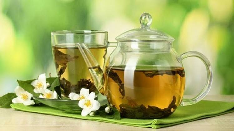 خبر سارّ.. الشاي الأخضر يُفقد الوزن ويعزز وظائف الدماغ!