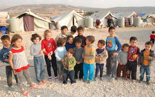 ملف النازحين: دمشق لن تتجاهل تصعيد الحريري