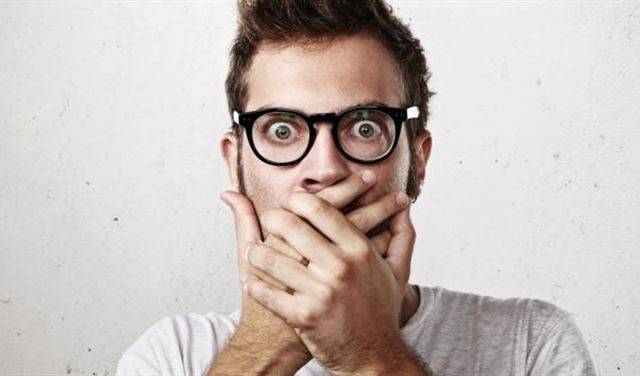 انصياع فصدمة فتنازل!