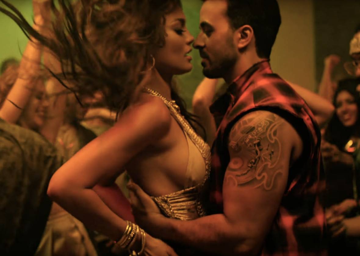 فنانة لبنانية تُغنّي مع صاحب "Despacito".. من هي؟