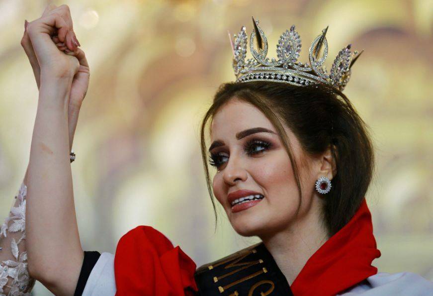 سحب اللقب من ملكة جمال العراق!