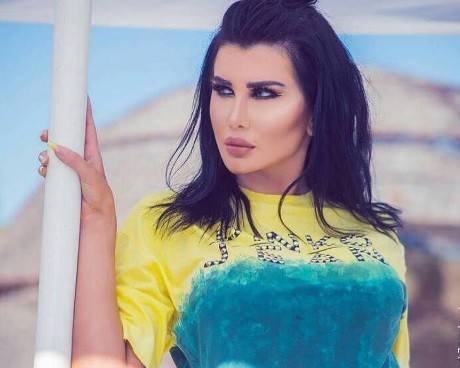 بالصورة.. ابنة جيني أسبر نسخة عنها
