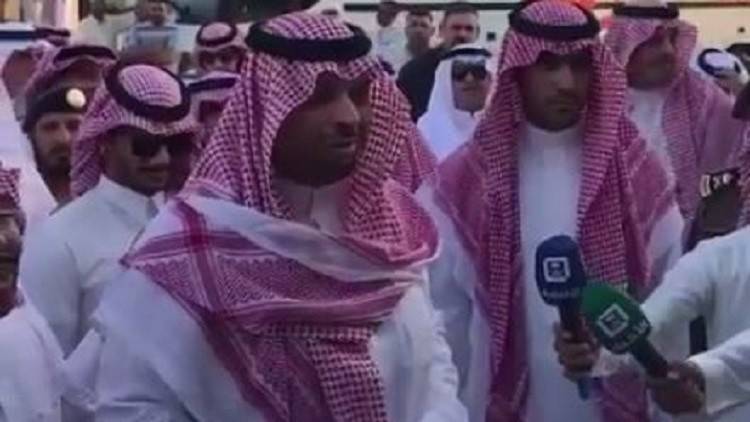 أمير سعودي يستقبل أول فوج من الحجاج العراقيين (فيديو)