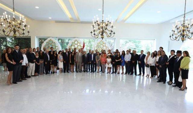 عون لوفد الانتشار: اجعلوا صوتكم مسموعاً أينما كنتم!