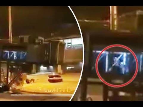 بالفيديو.. أشباح يتجولون في أروقة مطار!