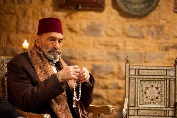 نجل رفيق سبيعي: لهذا السبب حرمني والدي مع أخي من الميراث
