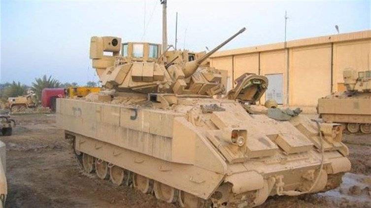 الجيش يتسلم اليوم 50 مدرعة من نوع 