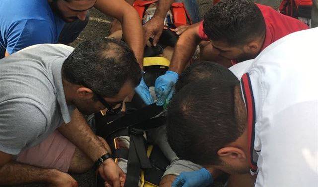 بالصور..مقتل 3 في حادث سير على اوتوستراد الزهراني مفرق انصارية