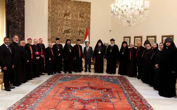استقبل وفد مجلس بطاركة الكاثوليك والأورثوذكس
عون: لبنان يصلح ليكون مركز حوار الحضارات والأديان