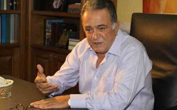 «التفضيلي» يشكل خطراً على مكاري... لذا فضل الاعتزال