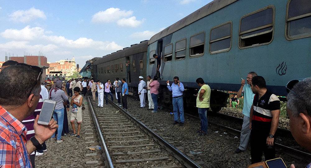 49 قتيلا وأكثر من 100 جريح في تصادم القطارين في مصر اليوم