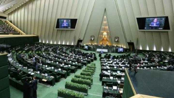 إيران: مجلس الشورى يخصص مبالغ إضافية لتطوير الصواريخ البالستية