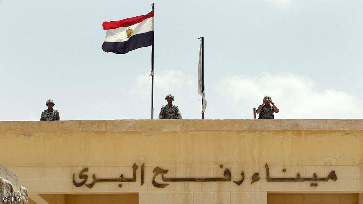 مصر تفتح معبر رفح أمام الحجاج الفلسطينيين مؤقتاً